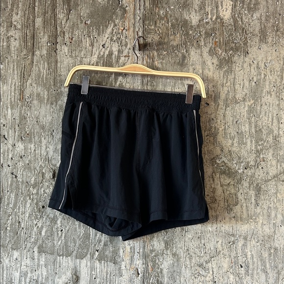 LULULEMON Men's Running Shorts Size S In Black - Picture 1 of 6